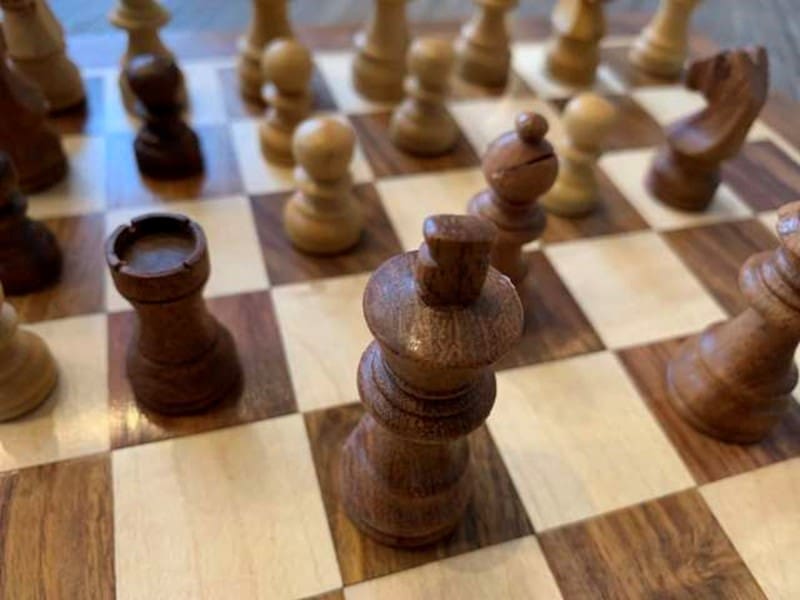 bespoke post chess set review