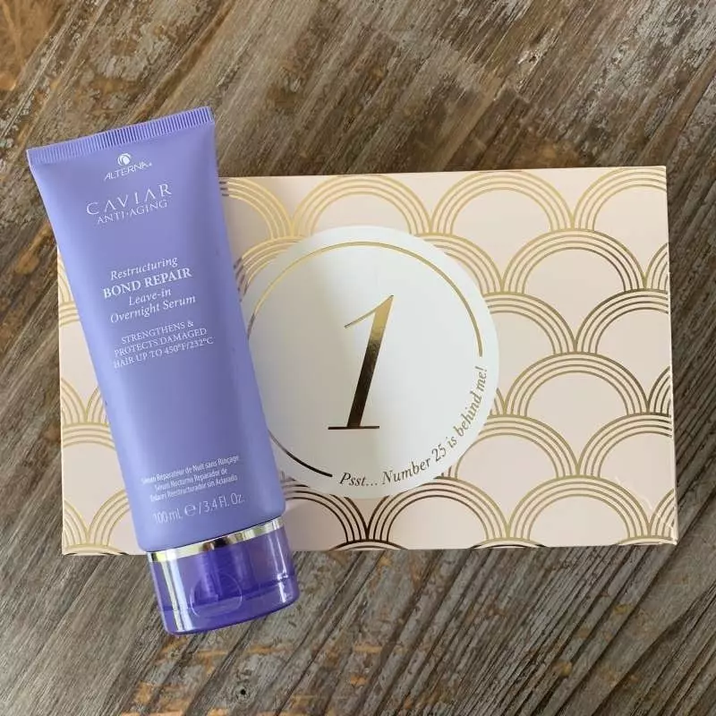 glossybox advent calendar 2019 (2)