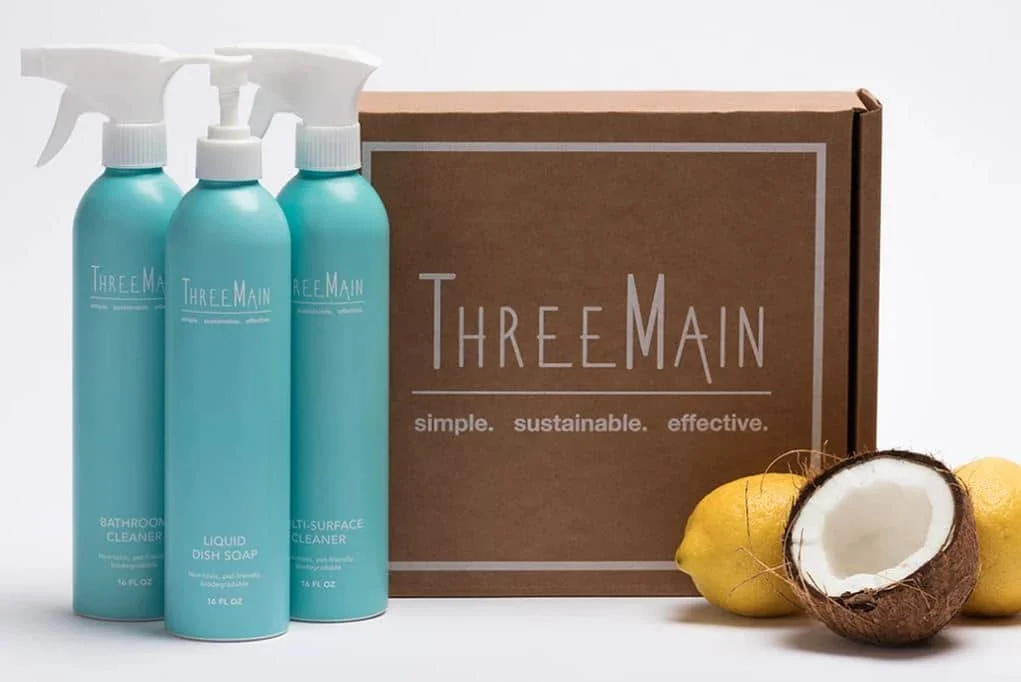 ThreeMain