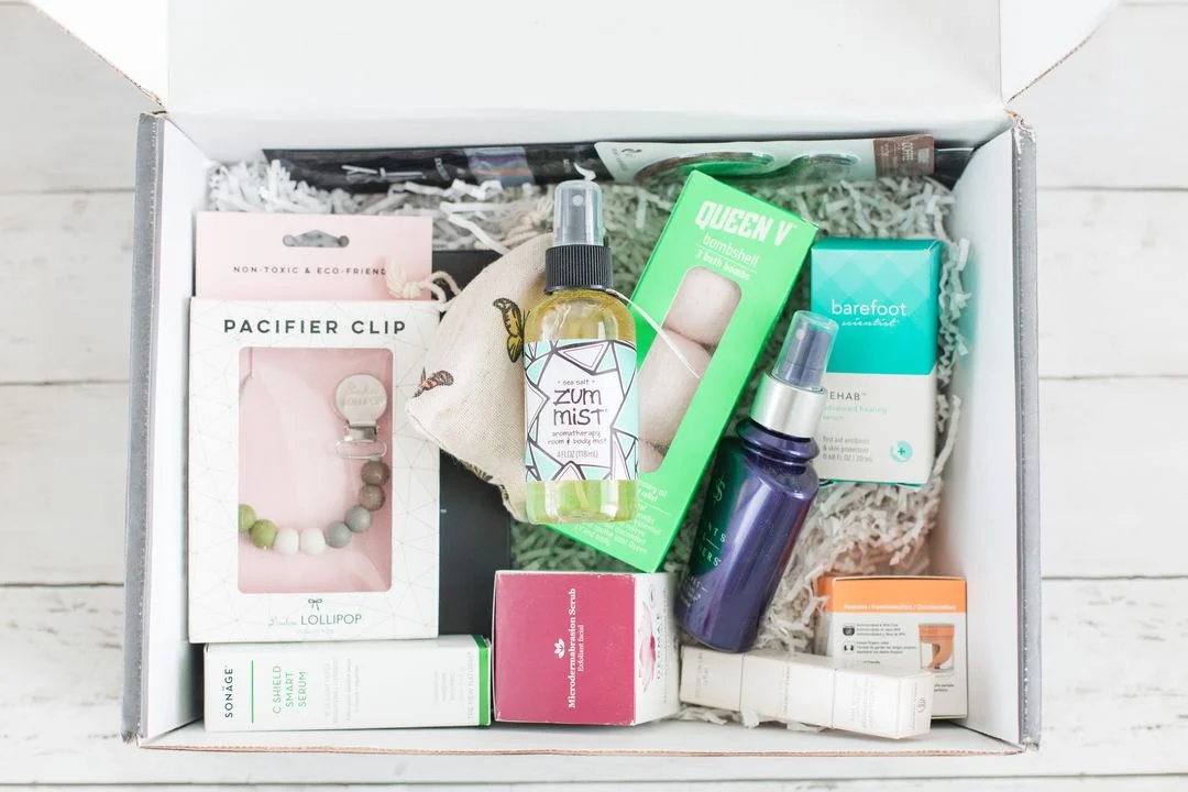 Moms--Babes-Box3
