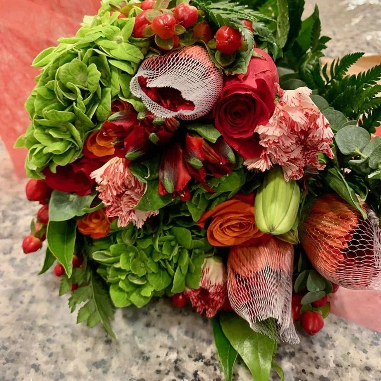 bloomsybox-november-2020-review-autumn-roses - 17