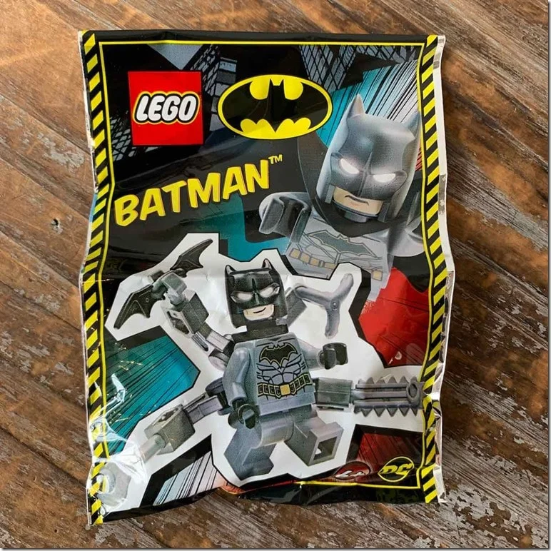 brick-loot-december-2020-review-batman - 5