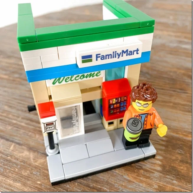 Brick Loot March 2021 Review 022