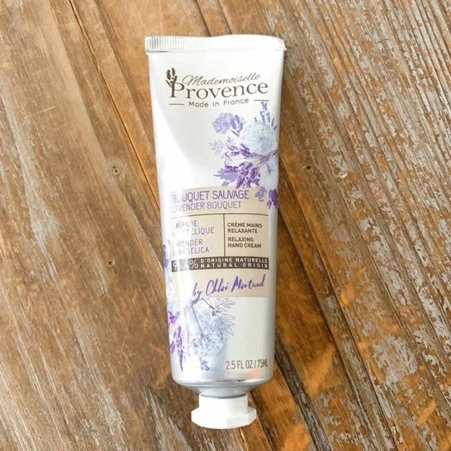 GLOSSYBOX Easter Egg 2021 Review 011