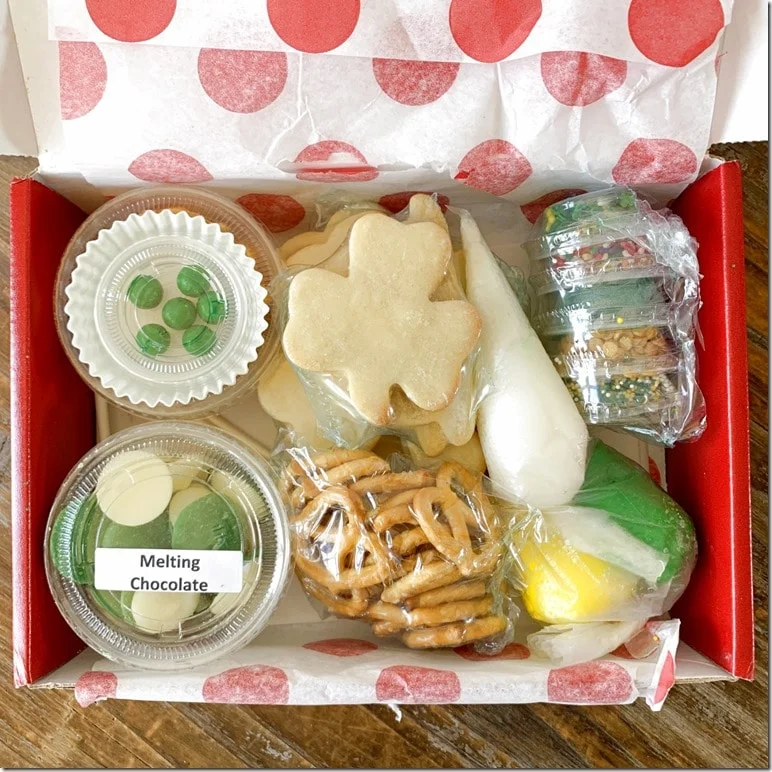 Gramma in a Box March 2021 Review St Patricks Day Treats 033