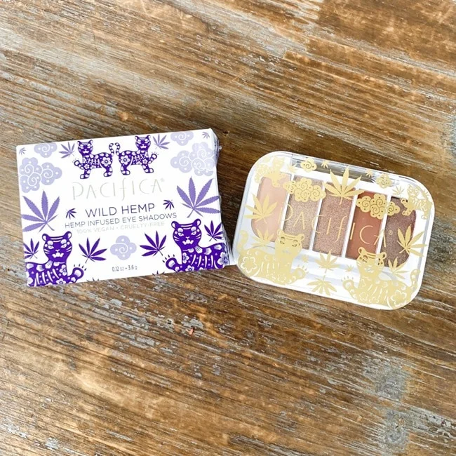IPSY Glam Bag April 2021 Review 003