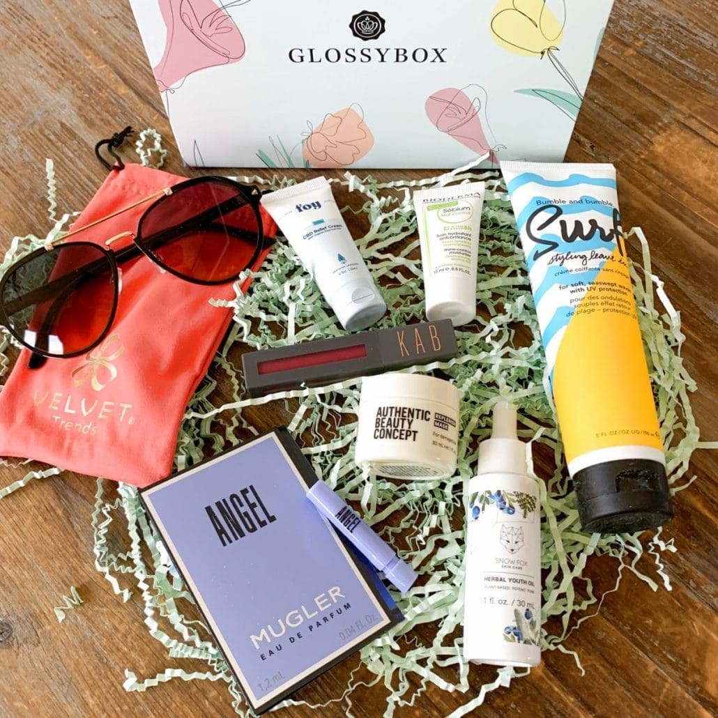 GLOSSYBOX Mothers Day 2021 Limited Edition Beauty Box Review 016