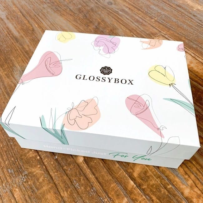 GLOSSYBOX Mother's Day 2021 Limited Edition Beauty Box Review 017