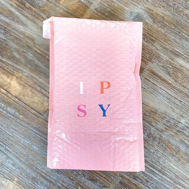 IPSY Glam Bag August 2020 Review 010 IPSY Glam Bag August 2020 Review 010