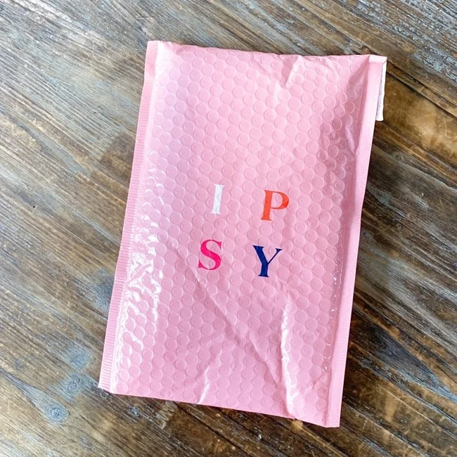 IPSY Glam Bag May 2021 Review 010 IPSY Glam Bag May 2021 Review 010