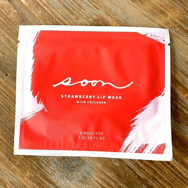 POUTBOX PLUS April 2021 Review 018
