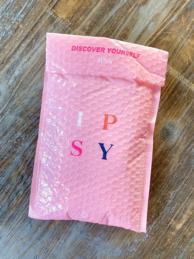 IPSY Glam Bag June 2021 Review 001 IPSY Glam Bag June 2021 Review 001