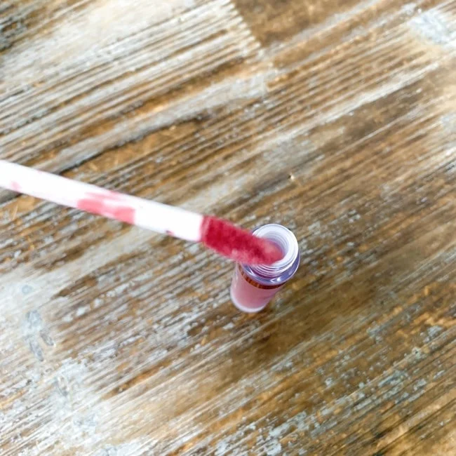 LiveGlam Lippie Club April 2021 Review 001