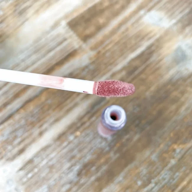 LiveGlam Lippie Club April 2021 Review 005