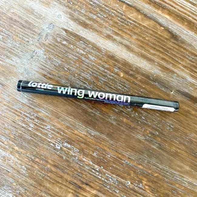 IPSY Glam Bag October 2021 Review 010