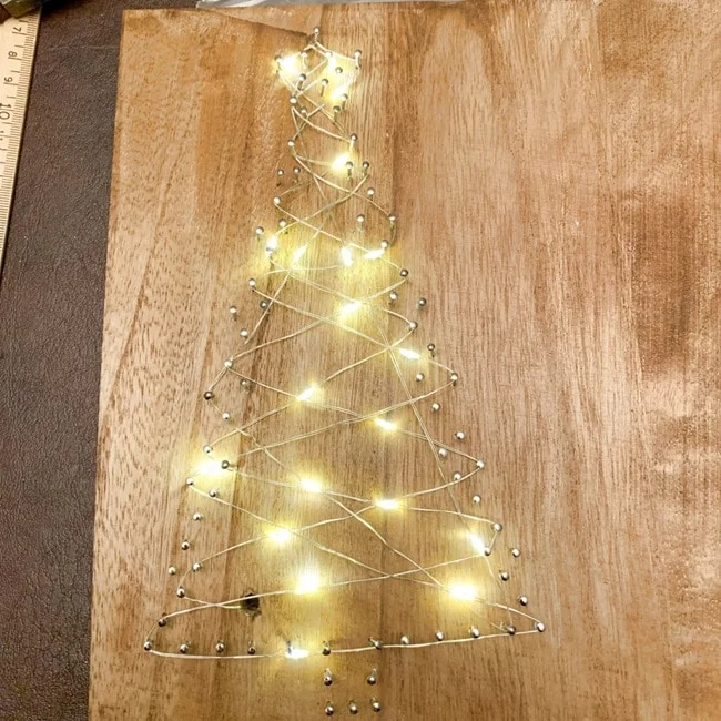 Annie's Creative Woman Kit-of-the-Month Club Countdown to Christmas Review   Coupon 010