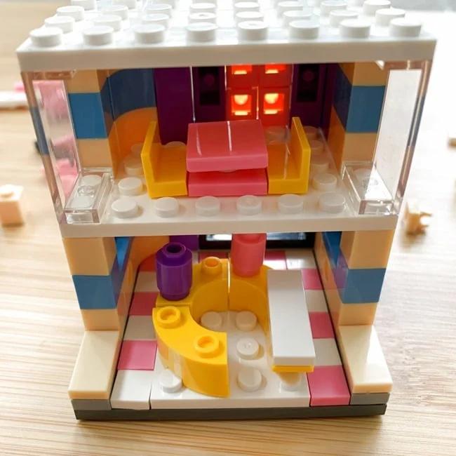 Brick Loot November 2021 Review   Coupon 001