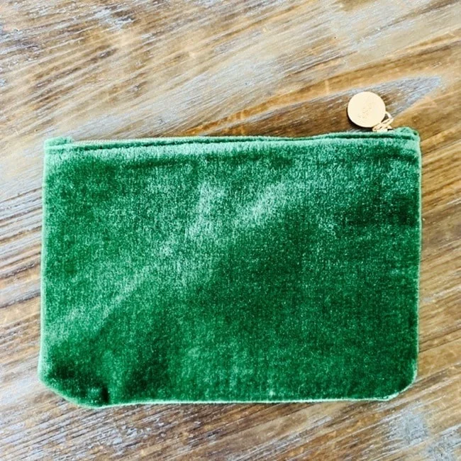 IPSY Glam Bag November 2021 Review 2021-11-16 13.34.46