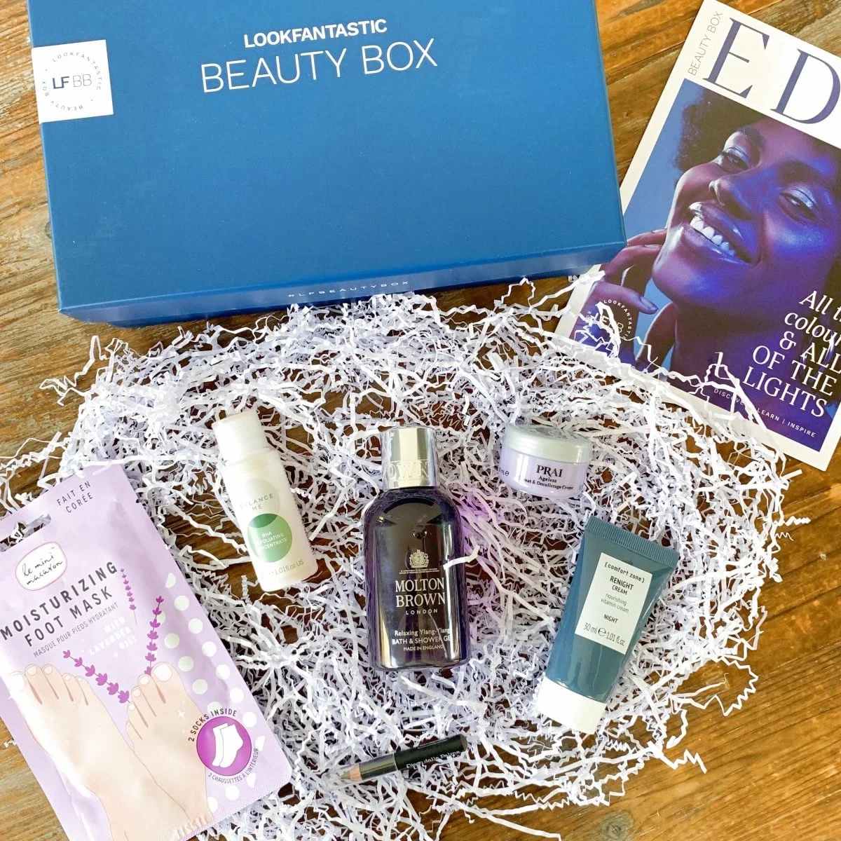 LookFantastic Beauty Box November 2021 Review 006 thumb