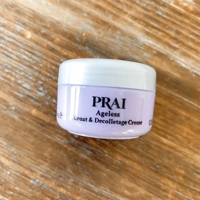 LookFantastic Beauty Box November 2021 Review 011
