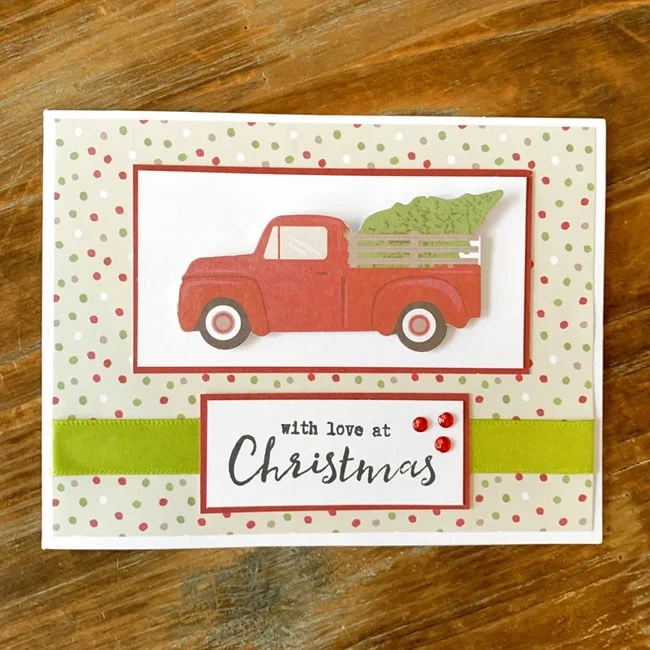 Annie's Cardmaker December 2021 Review Christmas Greetings Cards 003 Annie's Cardmaker December 2021 Review Christmas Greetings Cards 003