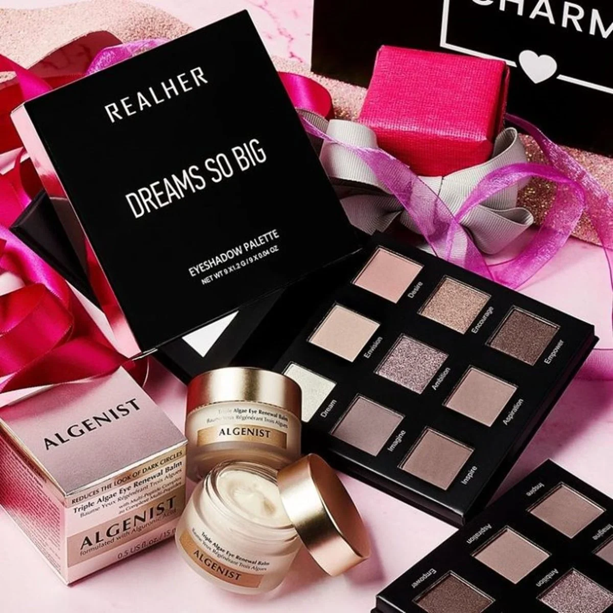 Boxycharm base box algenist cream and other beauty items 733x733 1