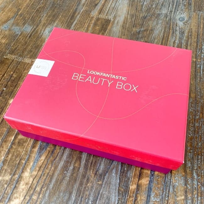 LookFantastic Beauty Box January 2022 Review 002