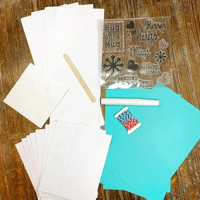 Annie's CardMaker Kit Club January 2021 Review - Warm Winter Wishes Theme 008 Annie's CardMaker Kit Club January 2021 Review - Warm Winter Wishes Theme 008