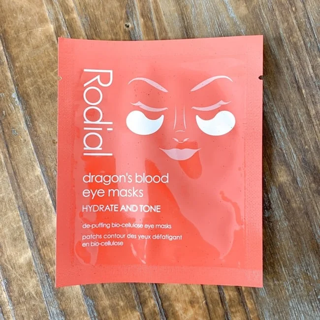 GLOSSYBOX February 2022 Review - Timeless Treats Edition 007 GLOSSYBOX February 2022 Review - Timeless Treats Edition 007