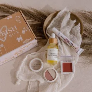 NourishBeautyBox Feb2022